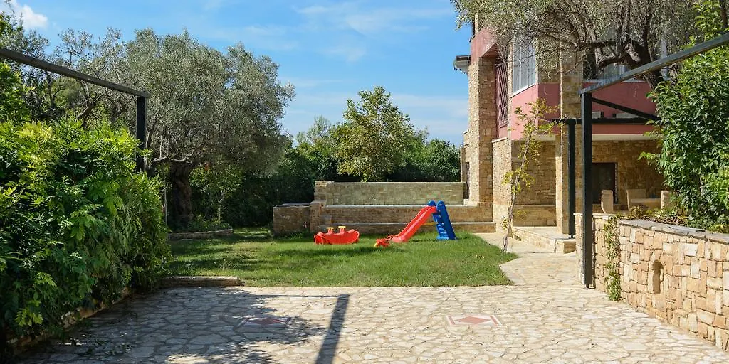 Maria Elena Villas Neos Marmaras Griekenland